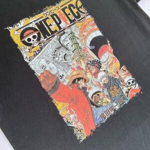 6-2026-HIDDEN LEAF MARHET XL GRAHIC T-SHIRT